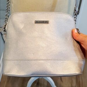 MADDEN GIRL Silver Crossbody Bag